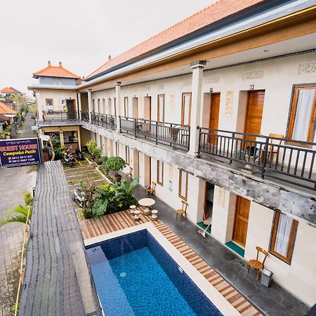Guesthouse Cempaka Putih Seminyak  Ngoại thất bức ảnh