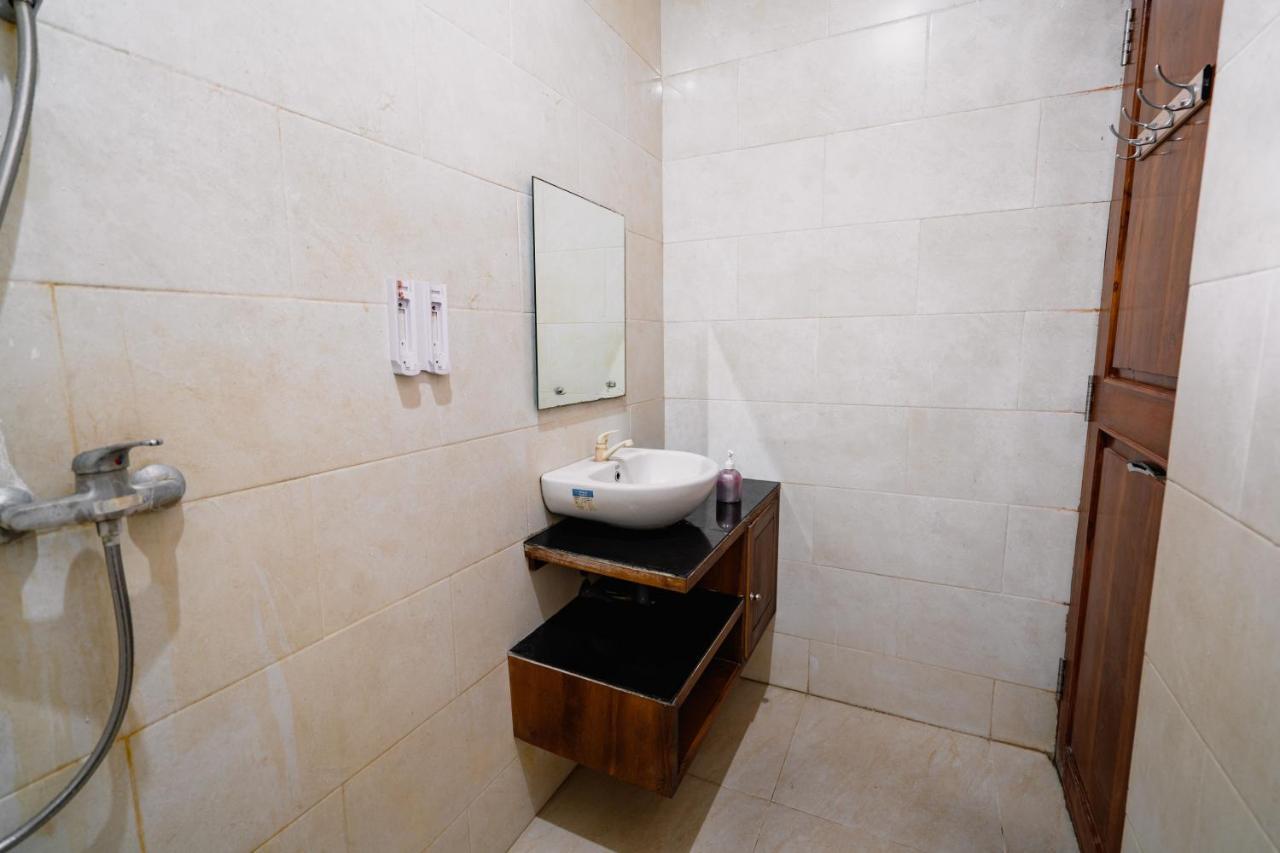 Guesthouse Cempaka Putih Seminyak  Ngoại thất bức ảnh